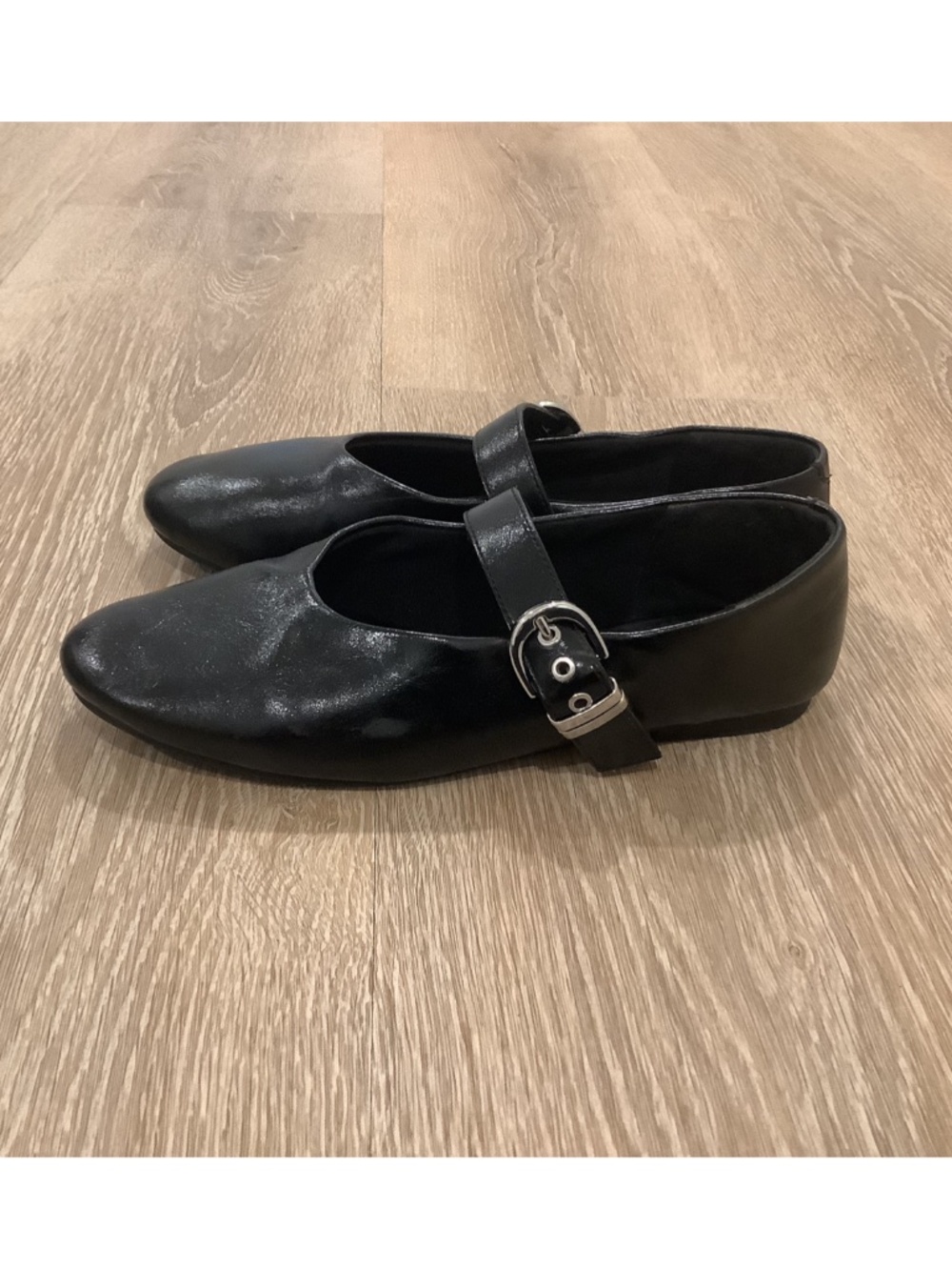 Zara black buckle flats